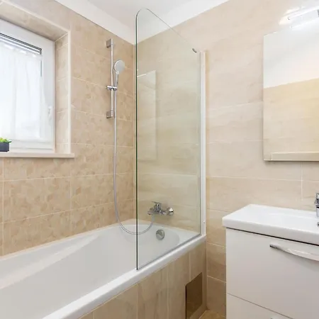 Holiday home Amazing In With Sauna Malinska